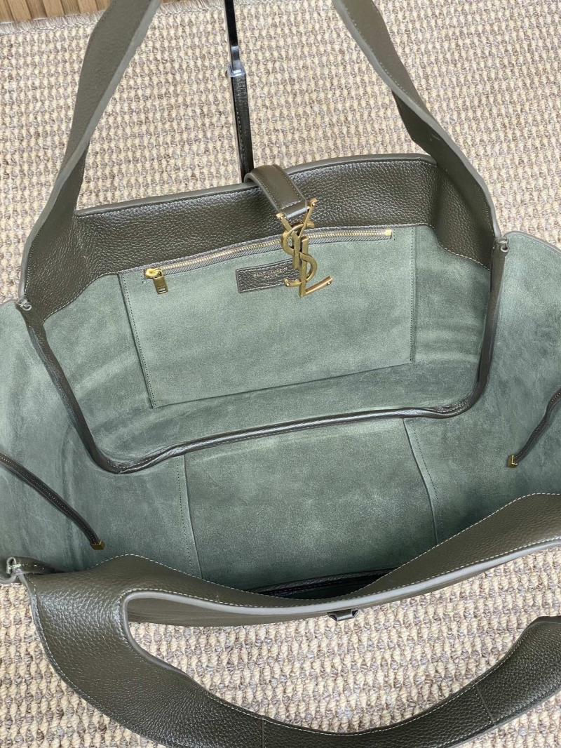 Y51 hobo bags